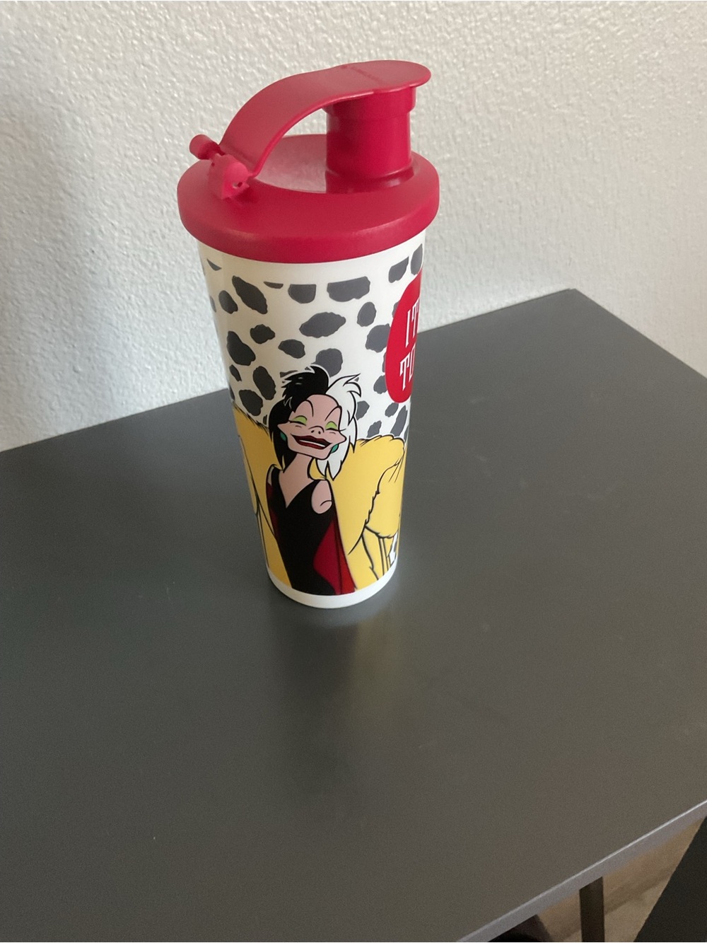 Tupperware Red-Lid Graphic Travel Tumbler with Black & White Print - Picture 4 of 4